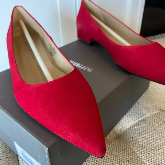 NWB Madeleine Red Suede Heels Size 9 1/2 - Picture 4 of 10